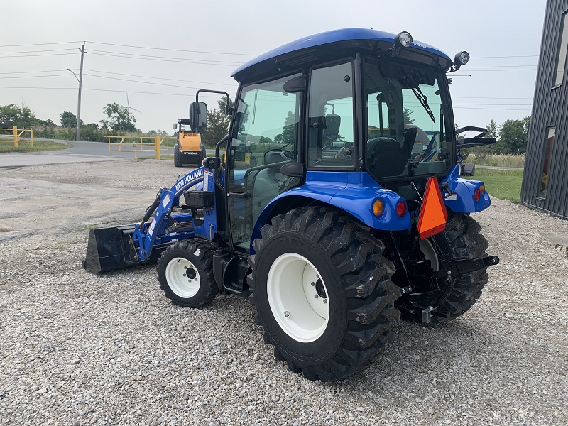 2023 NEW HOLLAND BOOMER 40 TRACTOR WITH LOADER