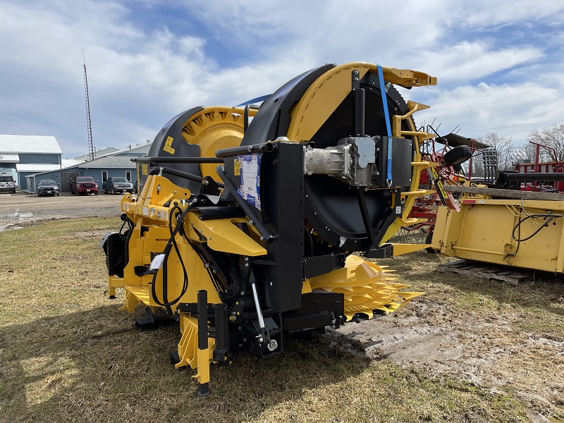 2023 NEW HOLLAND KEMPER 600 SFI 8 ROW CORN HEAD