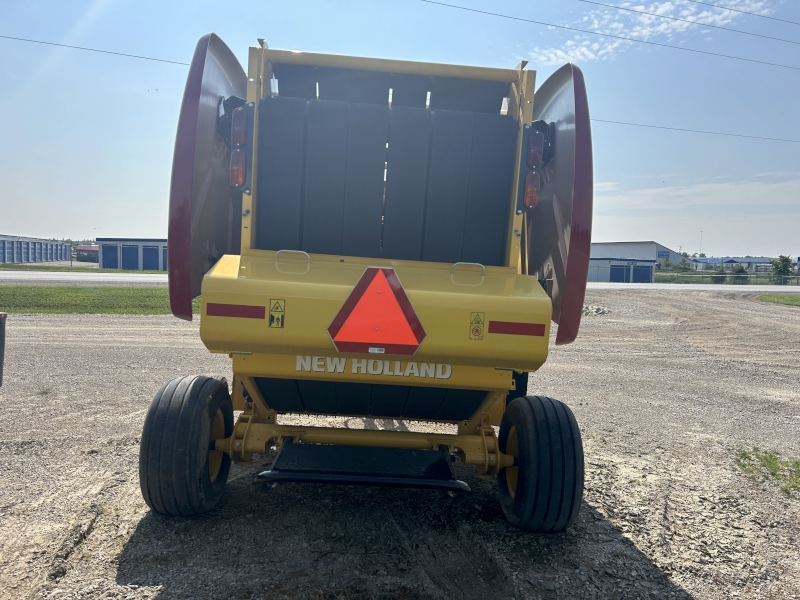 2023 NEW HOLLAND ROLL-BELT 450 ROUND BALER