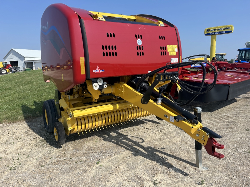 2023 NEW HOLLAND ROLL-BELT 450 ROUND BALER