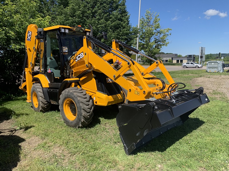 2022 JCB 3CX COMPACT PLUS TRACTOR LOADER BACKHOE***1.99% FOR 48 MONTHS OAC***