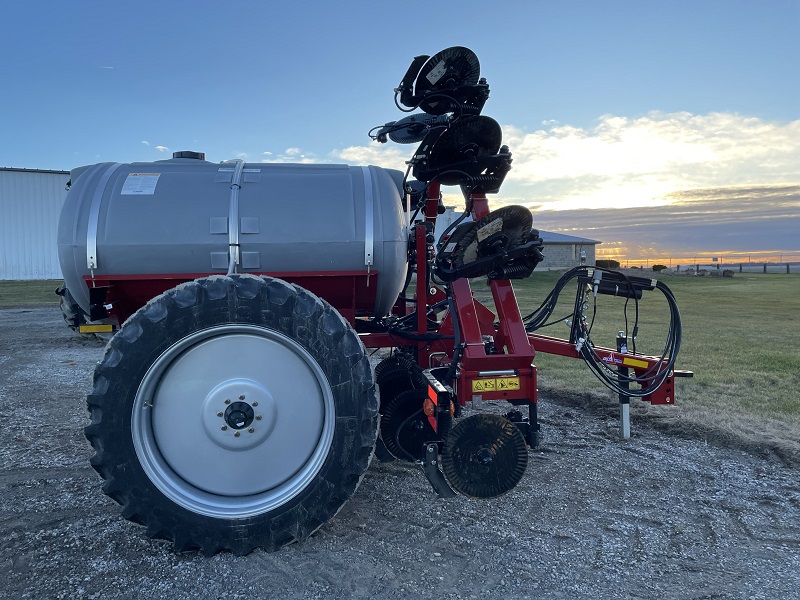 2023 CASE IH NUTRI-PLACER 2800 FERTILIZER APPLICATOR