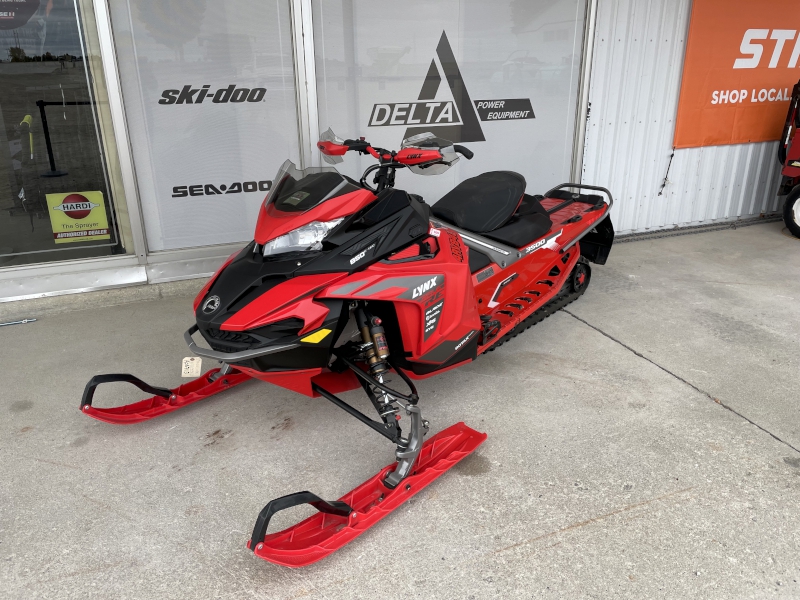 Snowmobiles  2023 LYNX RAVE RE 850 E-TEC SNOWMOBILE Photo