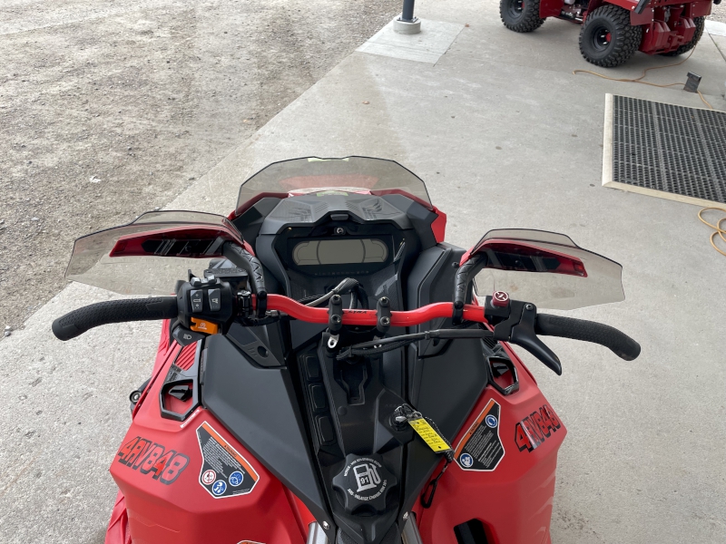 Snowmobiles  2023 LYNX RAVE RE 850 E-TEC SNOWMOBILE Photo