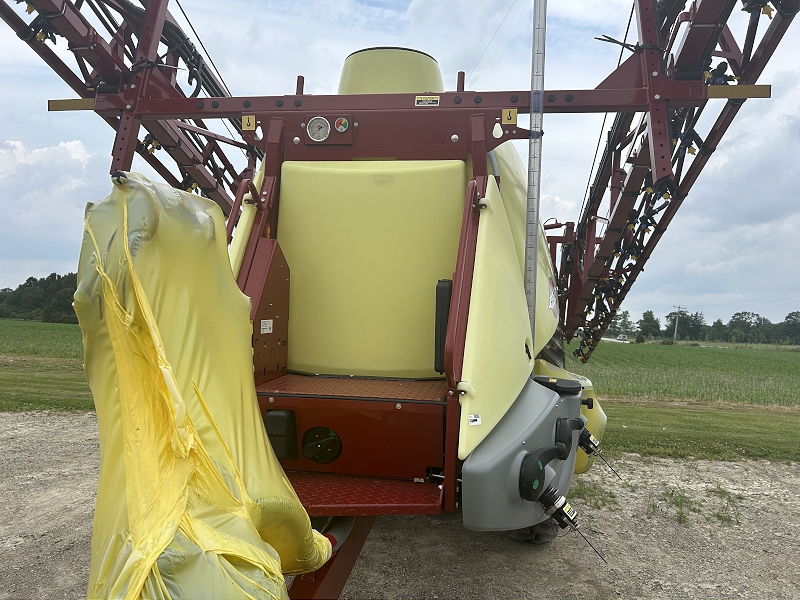 2023 HARDI NAVIGATOR 4000 PULL TYPE SPRAYER