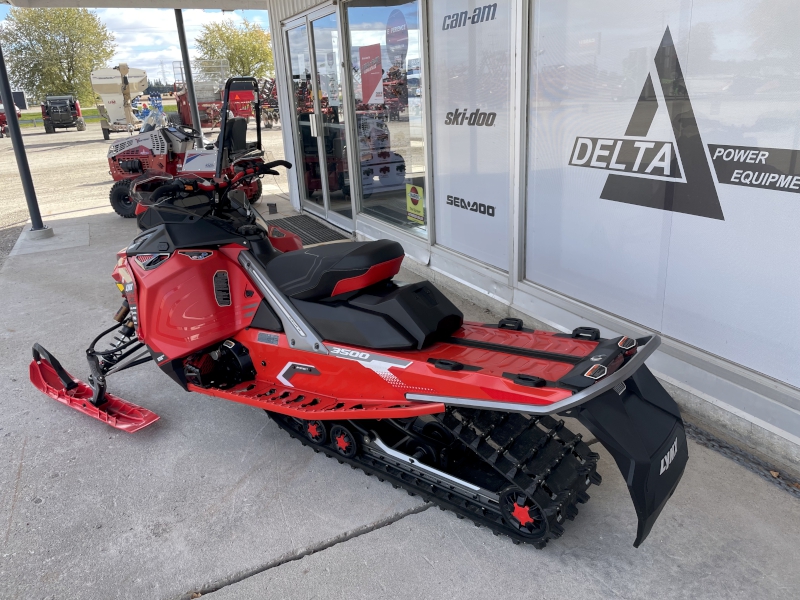 Snowmobiles  2023 LYNX RAVE RE 850 E-TEC SNOWMOBILE Photo