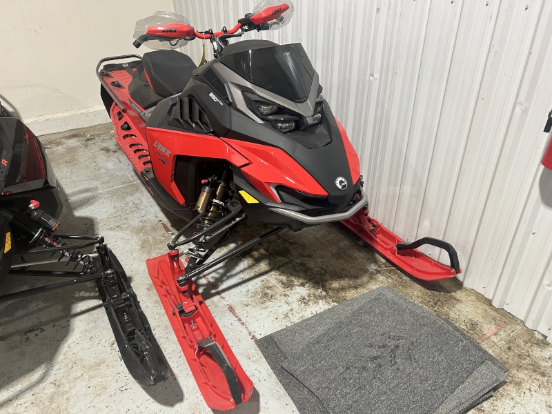 2024 LYNX RAVE RE 850 E-TEC SNOWMOBILE