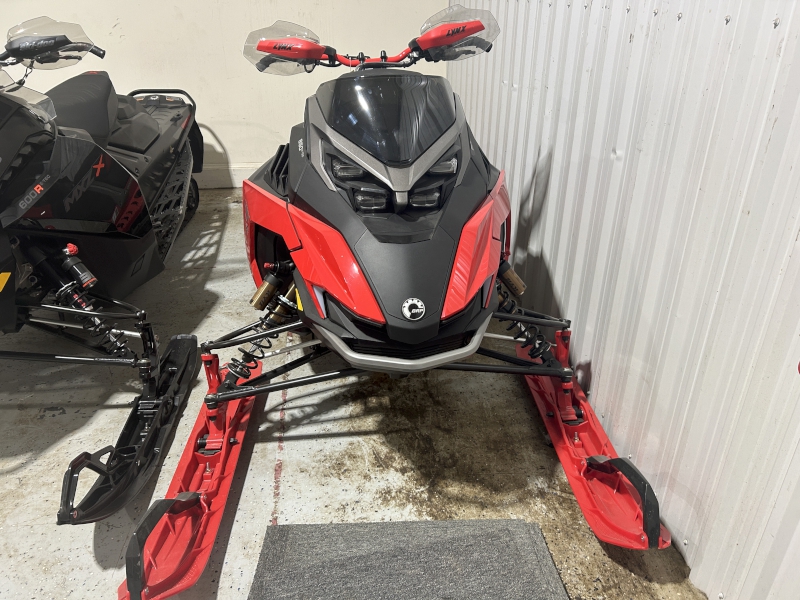 Snowmobiles  2024 LYNX RAVE RE 850 E-TEC SNOWMOBILE Photo