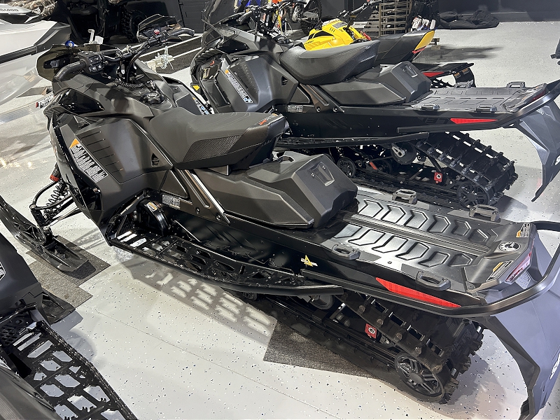 Snowmobiles  2024 SKI-DOO MXZ X-RS 850 E-TEC SNOWMOBILE WITH SMART-SHOX AND 10.25 TOUCHSCREEN Photo