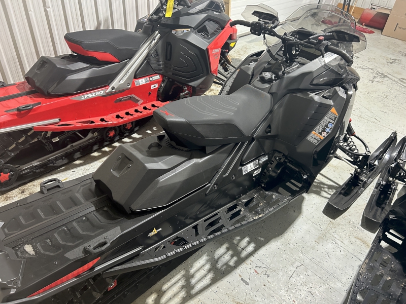 Snowmobiles  2024 SKI-DOO MXZ X 600 E-TEC SNOWMOBILE Photo