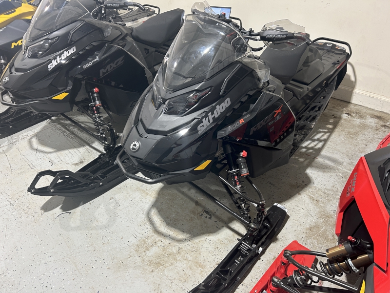 Snowmobiles  2024 SKI-DOO MXZ X 600 E-TEC SNOWMOBILE Photo