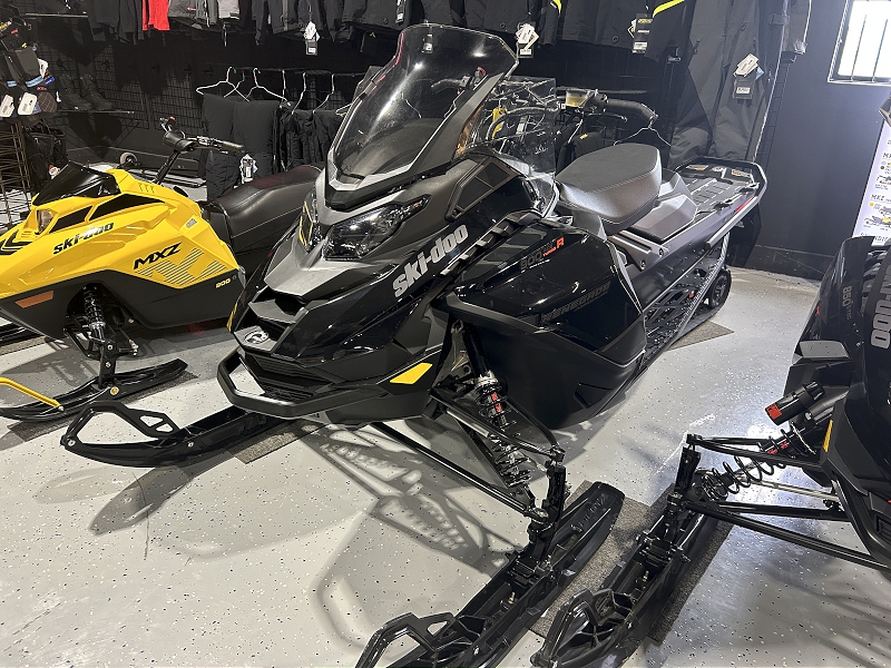 2024 SKI-DOO RENEGADE ADRENALINE 900 ACE TURBO R SNOWMOBILE