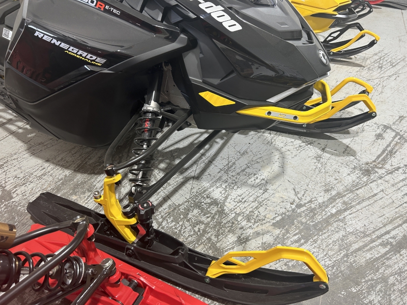 Snowmobiles  2024 SKI-DOO RENEGADE ADRENALINE 600R E-TEC SNOWMOBILE W/ENDURO PACKAGE AND 10.25 TOUCHSCREEN Photo