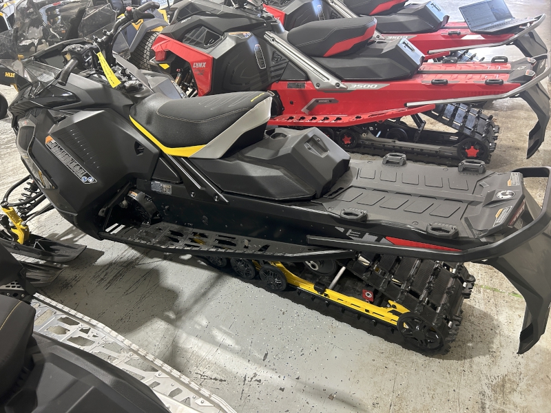 Snowmobiles  2024 SKI-DOO RENEGADE ADRENALINE 600R E-TEC SNOWMOBILE W/ENDURO PACKAGE AND 10.25 TOUCHSCREEN Photo