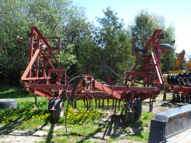 International 4500 Cultivator