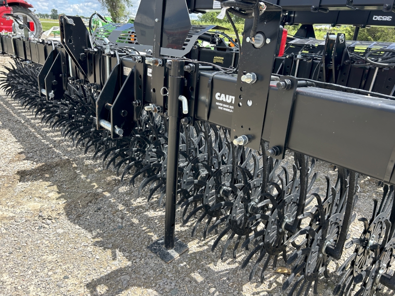 2024 YETTER 3421 ROTARY HOE