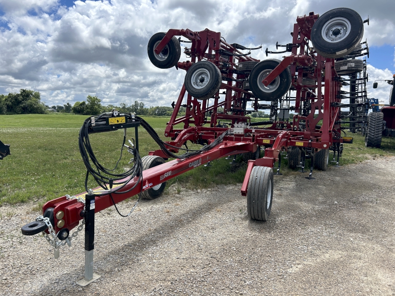 2024 CASE IH TIGER MATE 255 CULTIVATOR