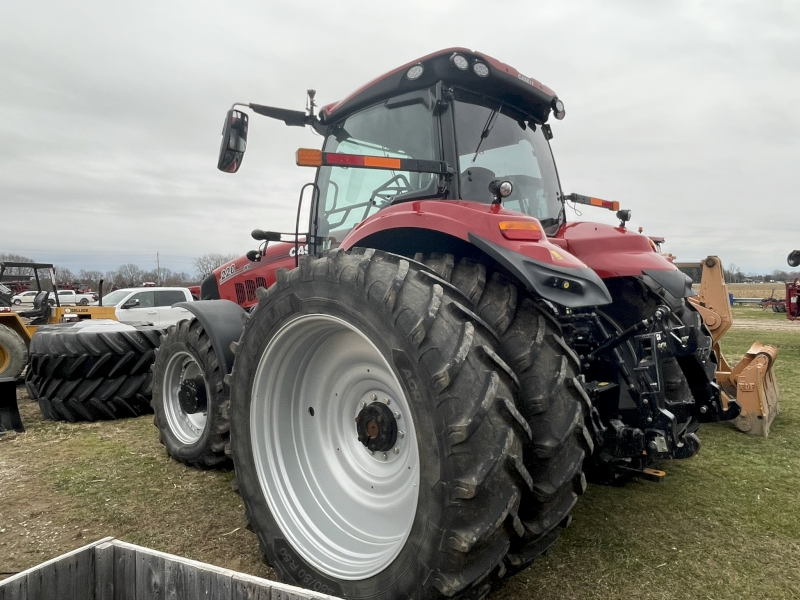 2024 CASE IH MAGNUM 220 CVT AFS TRACTOR