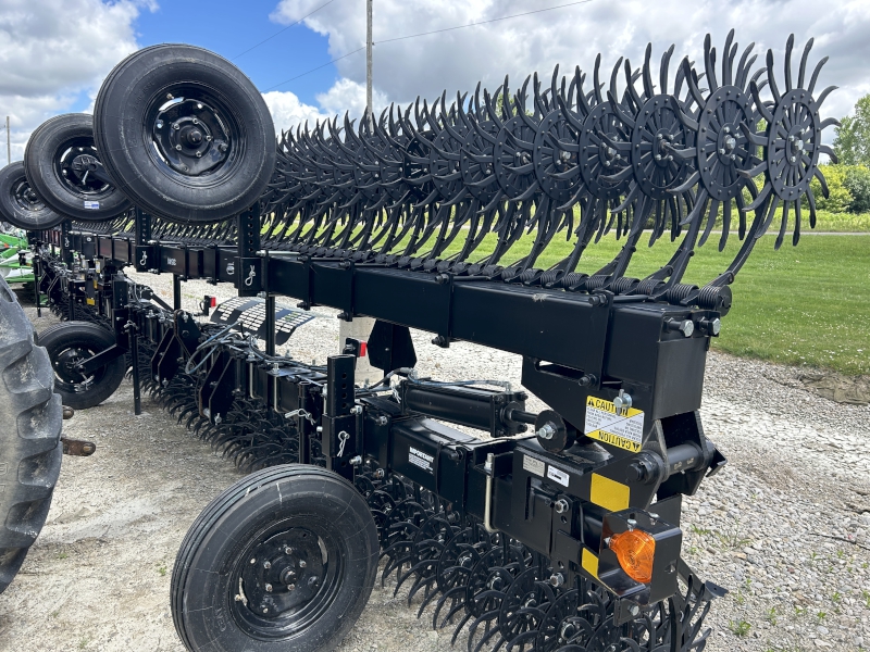 2024 YETTER 3541 ROTARY HOE