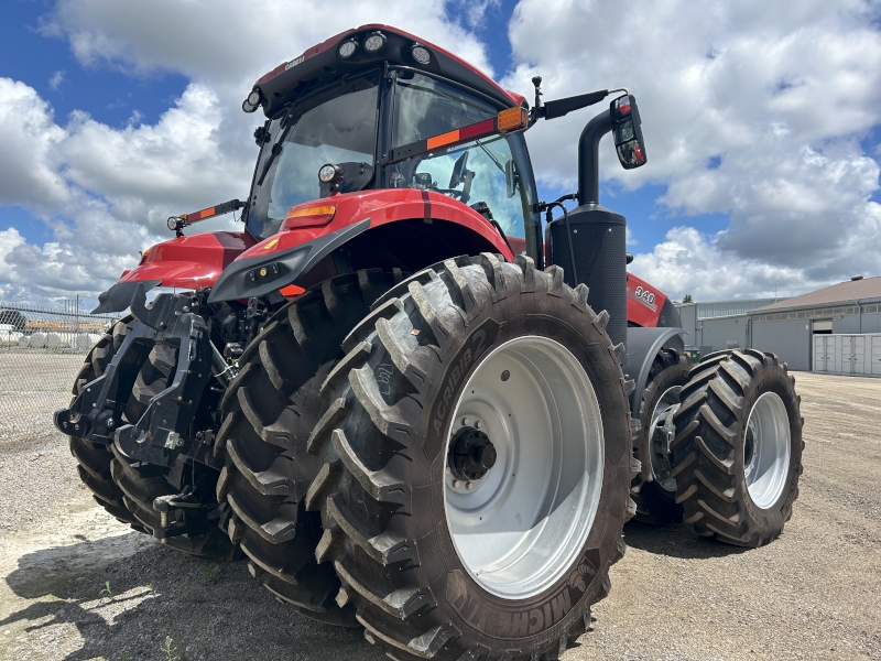 2024 CASE IH MAGNU4 340 AFS CONNECT TRACTOR