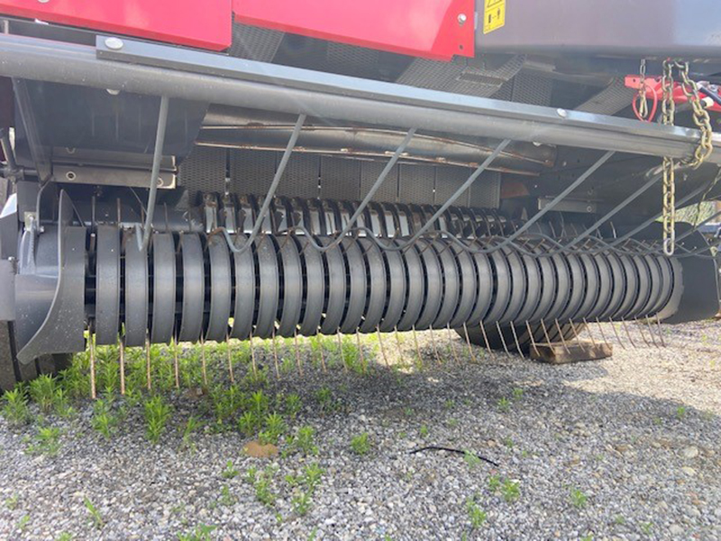 2019 MASSEY FERGUSON 2956 ROUND BALER