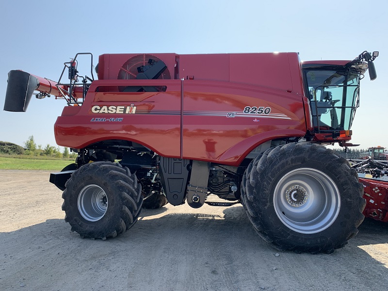 2022 CASE IH AXIAL-FLOW 8250 COMBINE***18 MONTH INTEREST WAIVER***