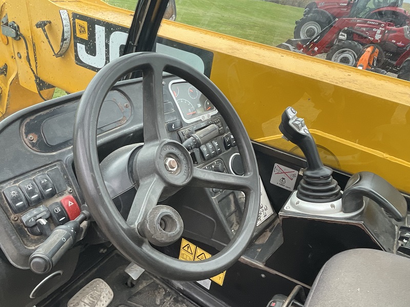 2012 JCB 541-70 AGRI TELEHANDLER