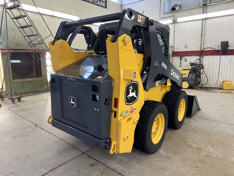 2022 JOHN DEERE 318G SKID STEER LOADER***1.99% FOR 48 MONTHS OAC***