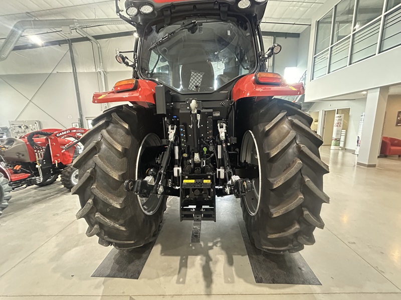 2024 CASE IH MAXXUM 135 CVXDIRVE 8 TRACTOR