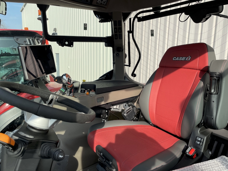 2024 CASE IH MAXXUM 150 ACTIVEDRIVE8 TRACTOR