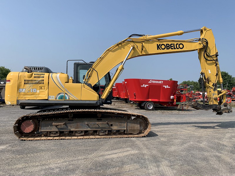 2015 KOBELCO SK210LC-10 EXCAVATOR***1.99% FOR 48 MONTHS OAC***