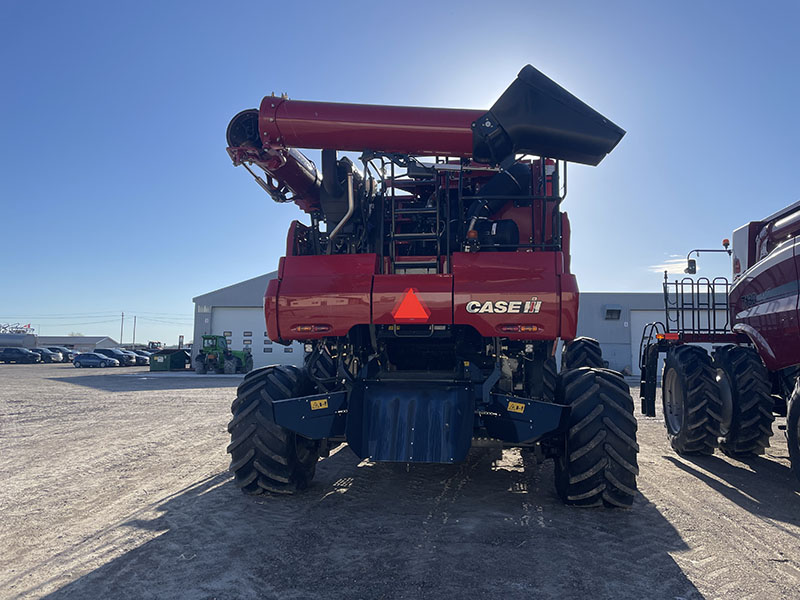 2022 CASE IH 8250 AXIAL-FLOW COMBINE ***12 MONTH INTEREST WAIVER***