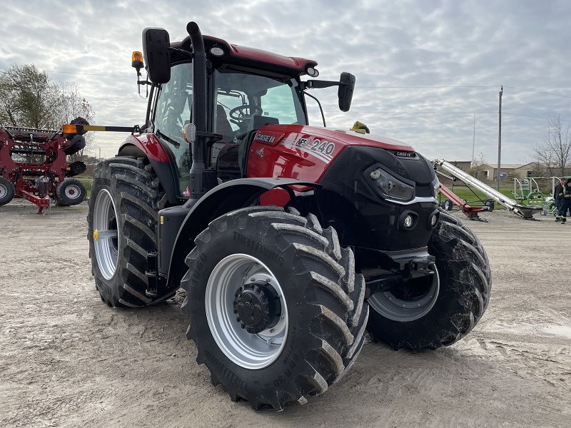 2023 CASE IH PUMA 240 TRACTOR