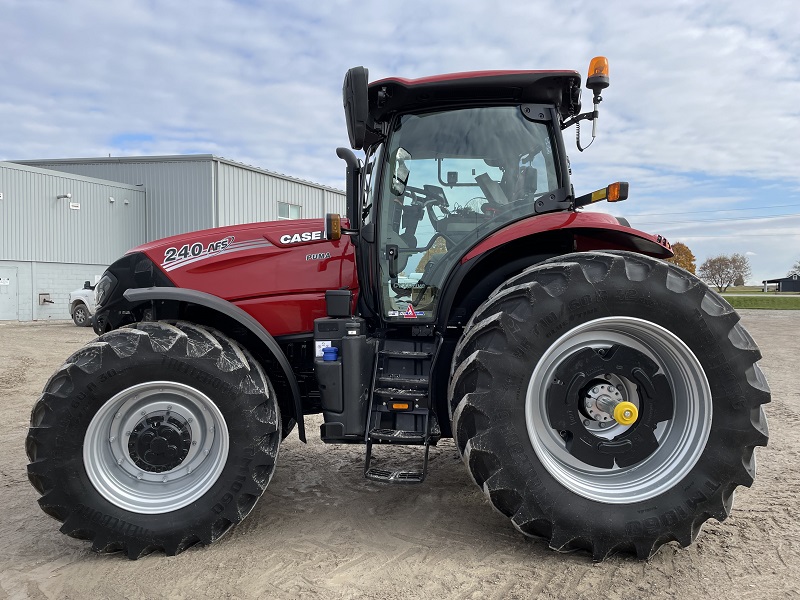 2023 CASE IH PUMA 240 TRACTOR