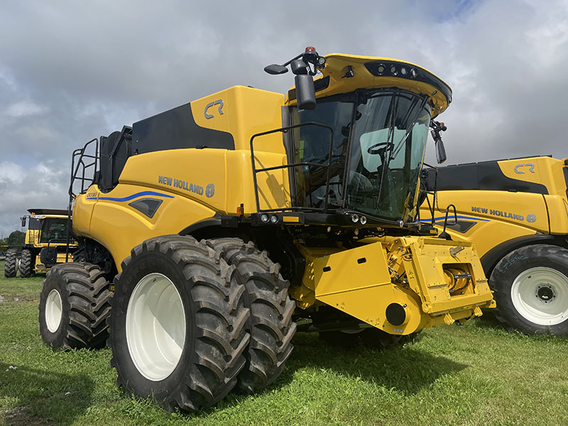 2024 NEW HOLLAND CR7.80 COMBINE