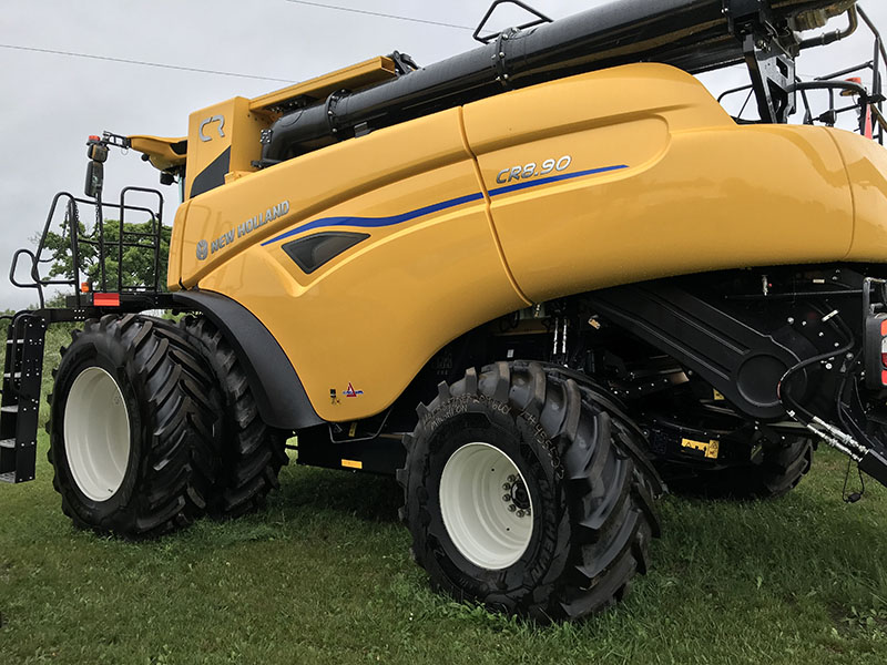 2024 NEW HOLLAND CR8.90 COMBINE