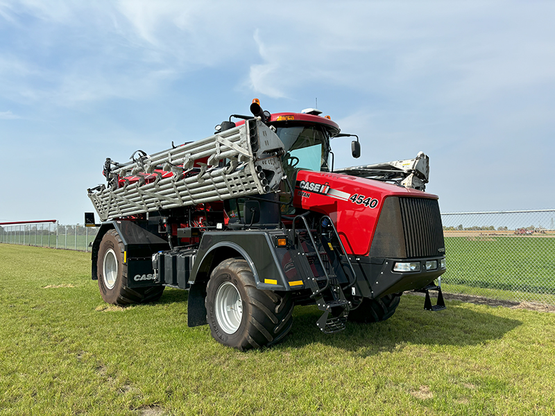 2022 CASE IH TITAN 4540 FLOATER W/1030 AIR BOOM DRY APPLICATOR