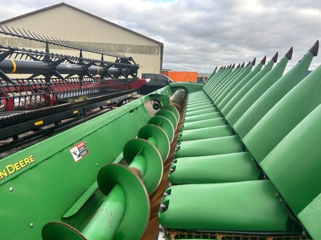 2014 JOHN DEERE 618C CORN HEAD