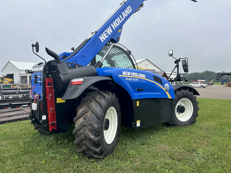 2024 NEW HOLLAND TH7.42 ELITE TELEHANDLER