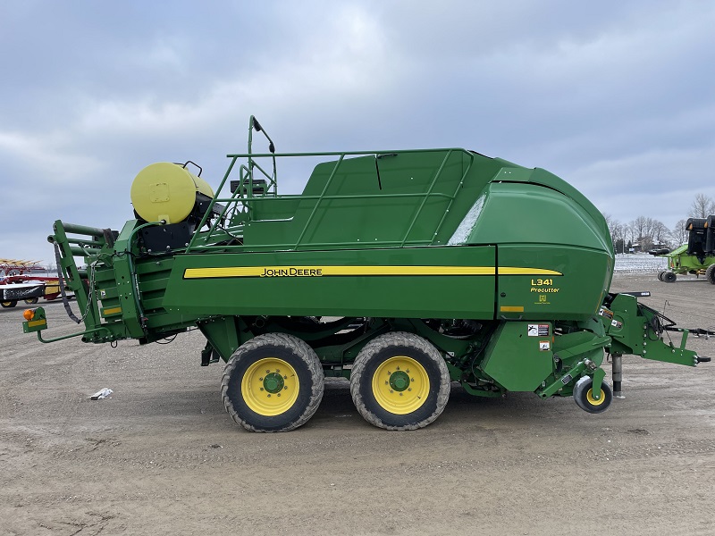 2018 JOHN DEERE L341 BIG SQUARE BALER