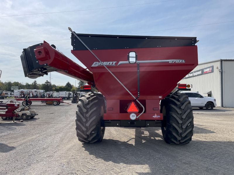 2024 BRENT 678XL CORNER AUGER GRAIN CART