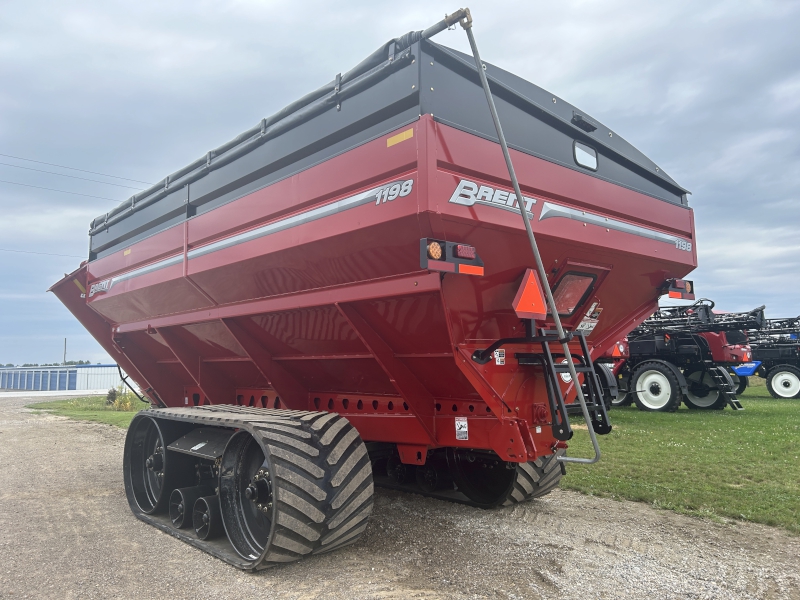 2024 BRENT 1198 DUAL-AUGER GRAIN CART (RED)