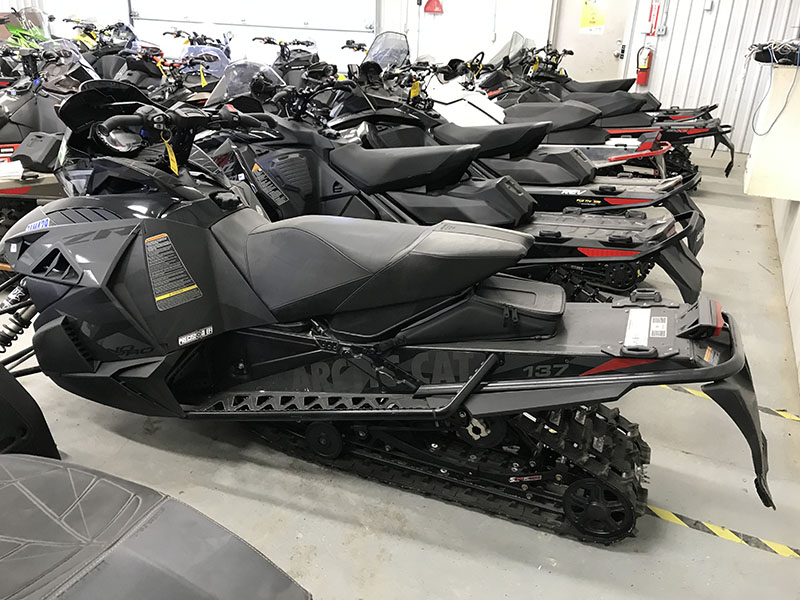 Snowmobiles  2016 ARCTIC CAT ZR9000 LIMITED SNOWMOBILE Photo