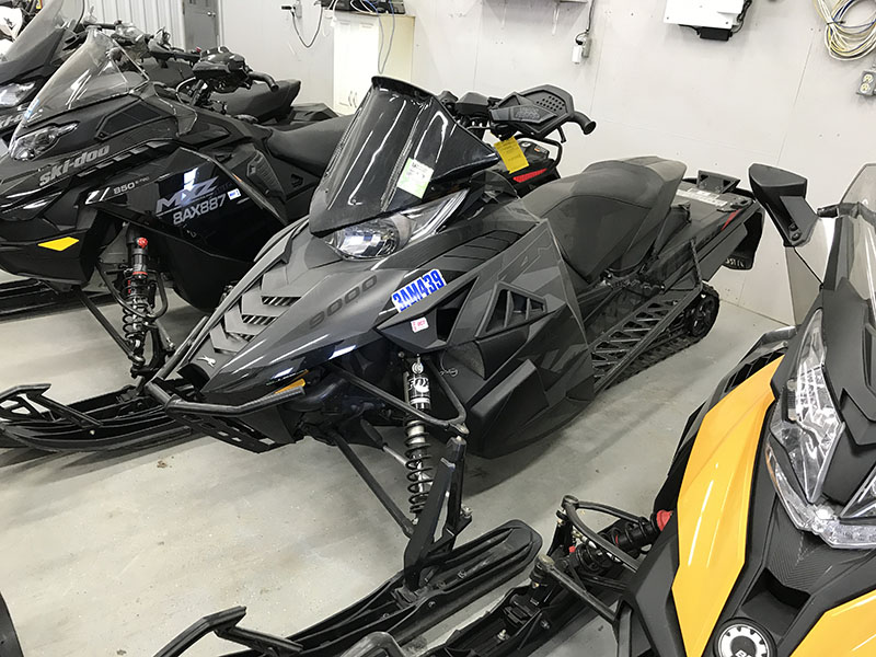 Snowmobiles  2016 ARCTIC CAT ZR9000 LIMITED SNOWMOBILE Photo