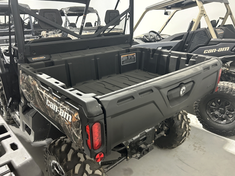 ATV & Utility Vehicles  2024 CAN-AM DEFENDER XT HD10 SIDE BY SIDE Photo