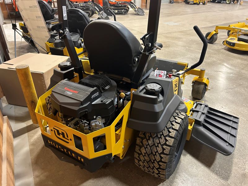 2024 HUSTLER FASTRAK 54 INCH ZERO TURN MOWER