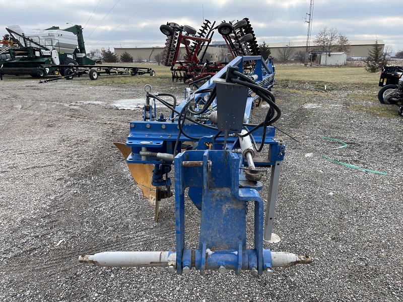 2007 OVERUM DTL8119H PLOW