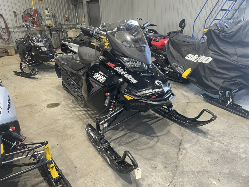 2019 SKI-DOO RENEGADE X-RS 850 SNOWMOBILE