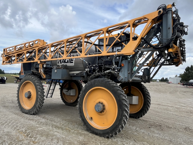 2009 HAGIE STS14 SELF PROPELLED SPRAYER