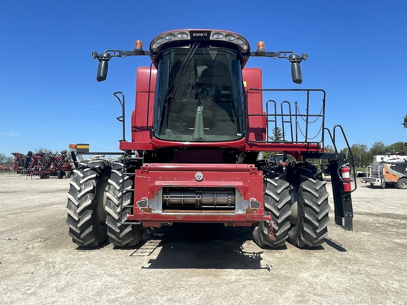 2013 CASE IH 6130 COMBINE*** 12 month interest waiver ***